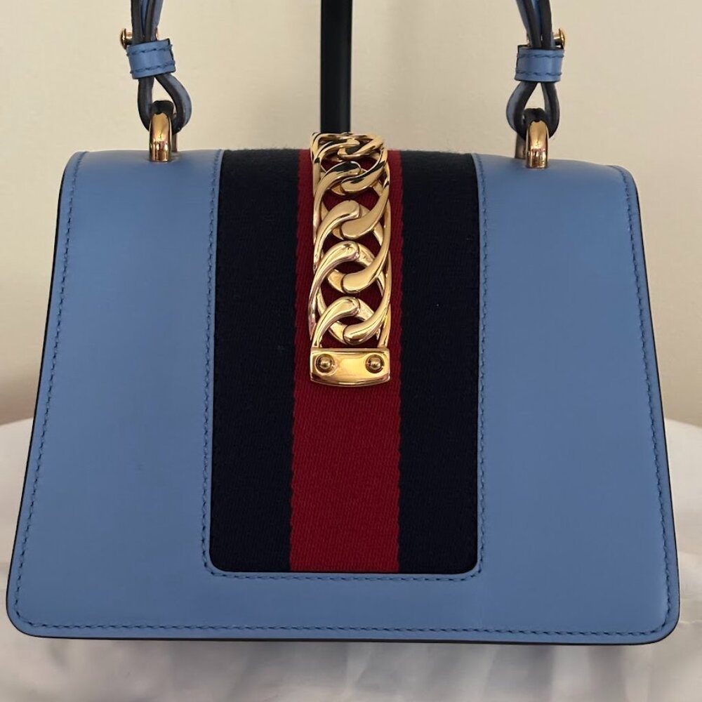 RARE GUCCI Blue Crossbody Mini Bag with Gold Accents with 3 Straps & Dust Bag! - Picture 4 of 10